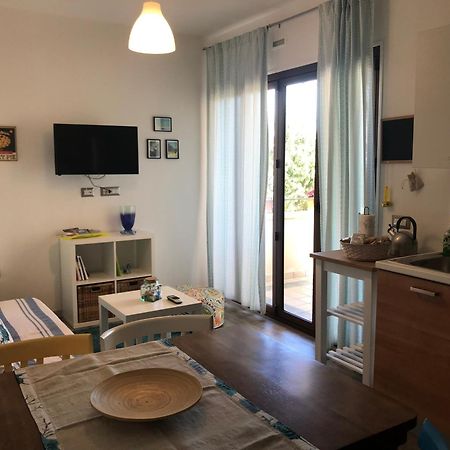 Brezza Marina Cin P2668 Apartman Santa Maria Navarrese Kültér fotó